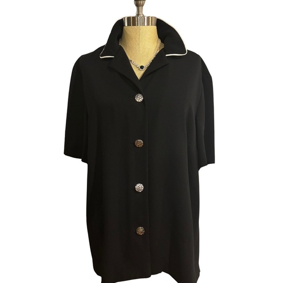 Elegant Black Women's Top with Button Detail.wt3721 - Picture 1 of 10